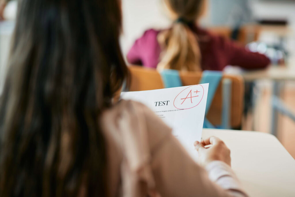 close up of elementary student getting a grade on 2024 12 14 04 14 56 utc